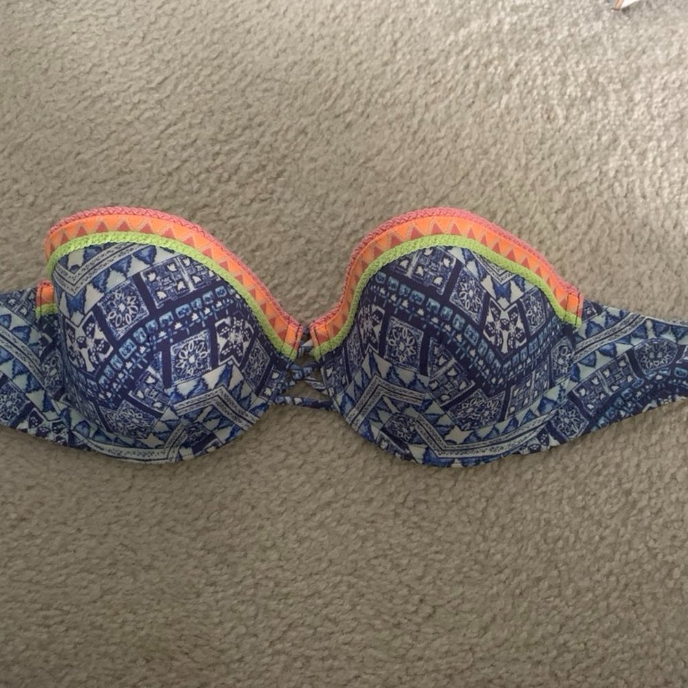 Victoria Secret bikini top